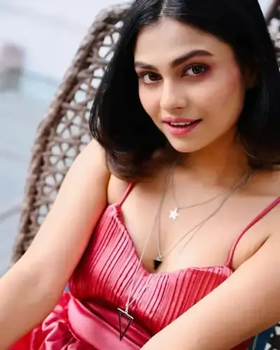 Escort Service Bally Jagachha